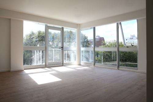 7 holmberg 2410 1000x667